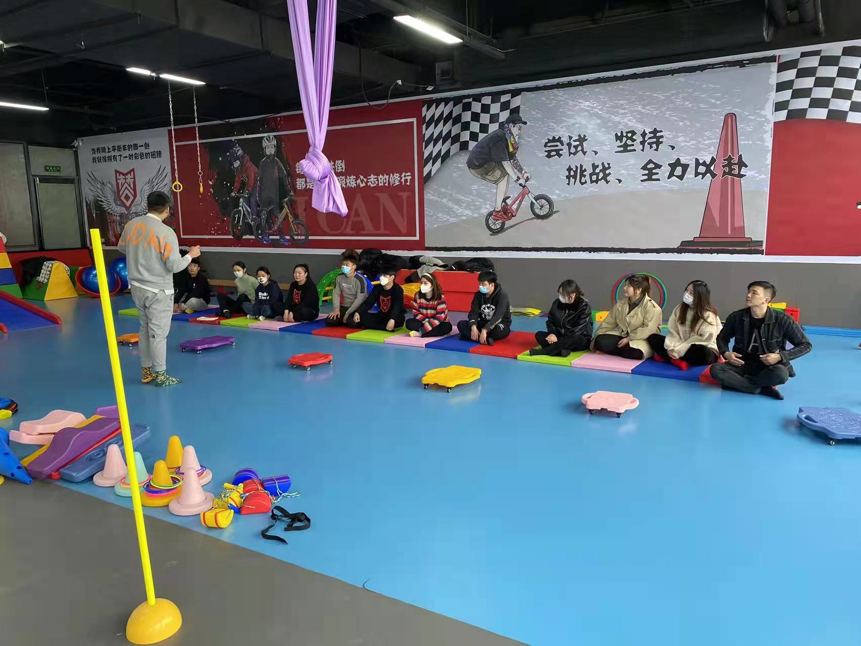 1647946210172128.jpg 04f5e95864cd582c8532dde251610ae.jpg